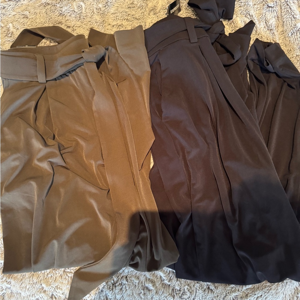 Express NWT Bundle of 2 Pants Soft Elastic Waistband